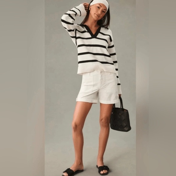 Anthropologie Pants - NWT Anthropologie White Sanctuary Shorts 
Size 30
